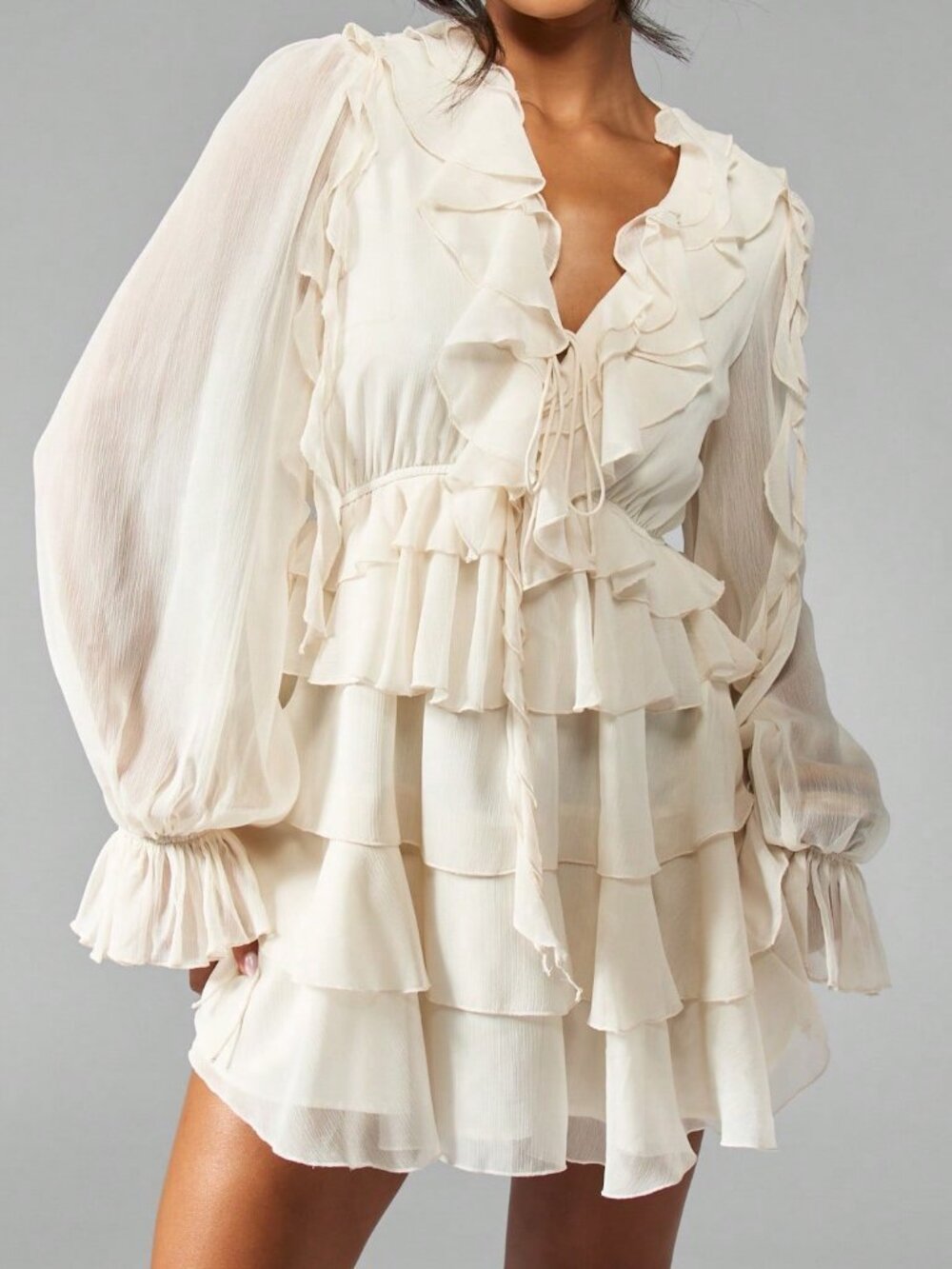 White Elegant Women's Tiered Ruffle Mini Dress with Long Balloon Sleeves - Picture 7 of 7